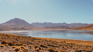 Laguna Miniques no Altiplano do Atacama
